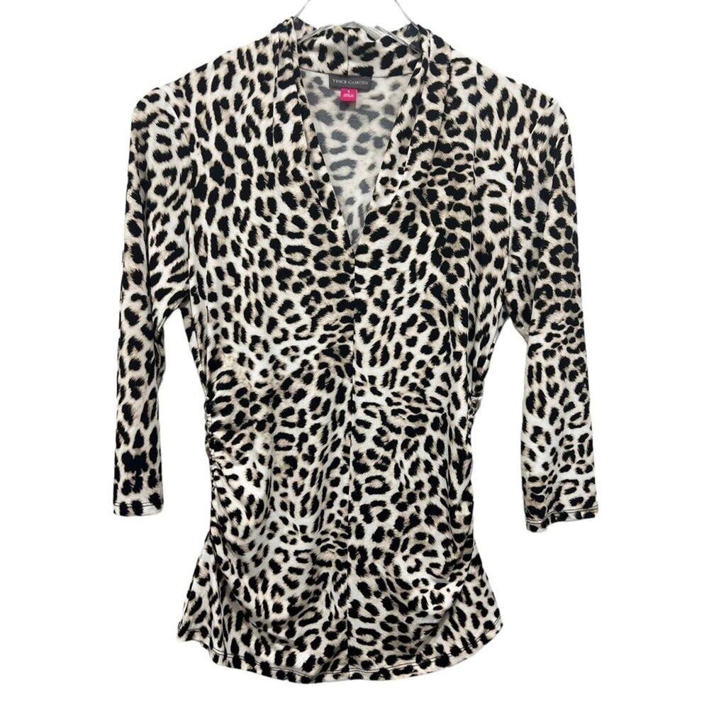 Vince Camuto Leopard Print Top Blouse V-neck Stretch Fit Size‎ S Pullover